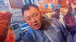 الأخ الشمالي الشرقي مرر جهات الاتصال بالكامل في ذهنه.