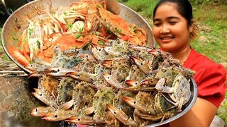 Cooking Big Crabs with Coconut milk recipe & Cooking life