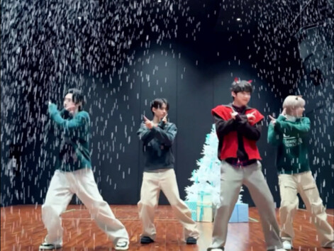 ENHYPEN TikTok update: 𝑺𝒂𝒏𝒕𝒂 𝑻𝒆𝒍𝒍 𝑴𝒆🎅🏻🦌 𝑱𝒊𝒏𝒈𝒍𝒆 𝑩𝒆𝒍𝒍 🔔