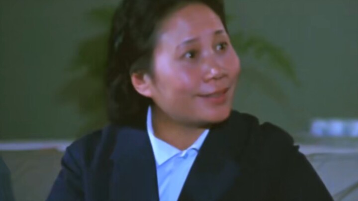 “She’s neither a Party member nor a cadre—how could you let her operate on the minister? Wow, screen