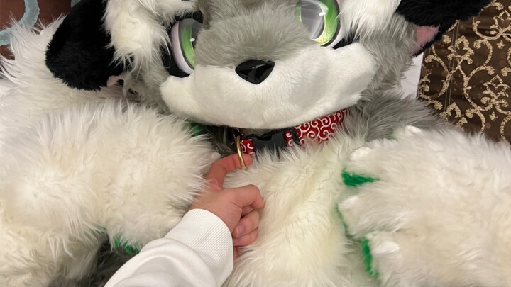 A boyfriend like this—what time do you get home?