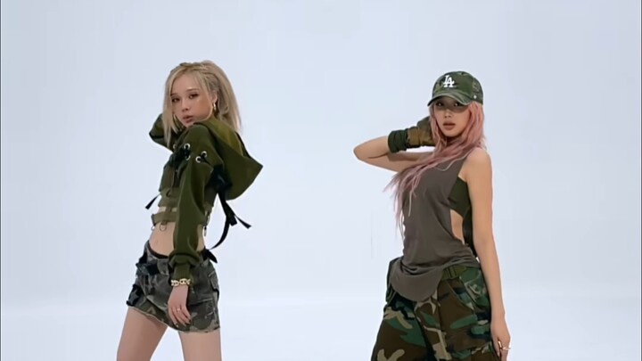 aespa《Whiplash》lần đầu tiên