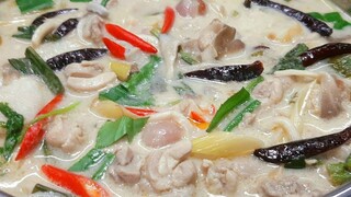 ต้มข่าไก่ ใครทำไม่อร่อย ลองทำวิธีนี้นะ ไก่นุ่มไม่มีกลิ่นคาว กะทิไม่เเตกมัน หอม อร่อย ละมุนลิ้นสุดๆ