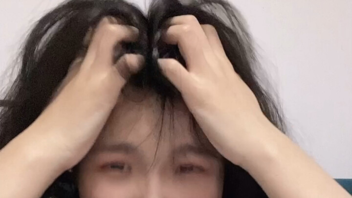 24 tahun jomblo total, pengen banget pacaran ahhh～～～～～ Kenapa harus nolak si adik di lapangan itu?