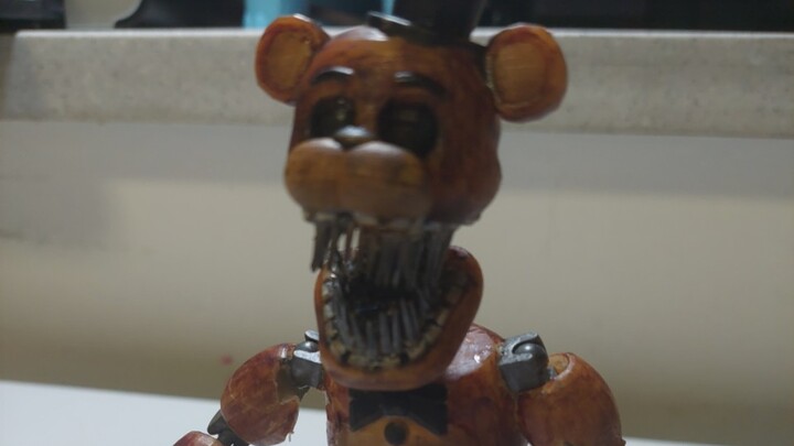Homemade hand-made movable fnaf figure: evil Freddy show video