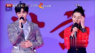 Hou Minghao feats Song Zuer to promote the series [[ Reading Class ]]