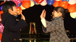 [Ashida Mana] Bạn đứng quá gần máy quay! Tim đập thình thịch! Con đường trông ấm áp và vui vẻ. Thật 