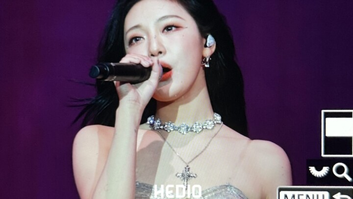 Built-in reverb! Vocalist-level live performance! aespa’s Ningning at the OutSide Lands Music Festiv