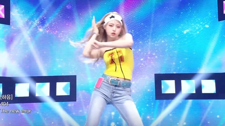 KiiiKiii’s music stage featuring a game character intro: