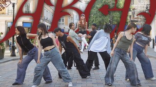 【نايون - ABCD】 أول ظهور لـ نا يون في لندن (؟) | رقص كامل على أغنية نا يون المنفردة الجديدة بأسلوب وا