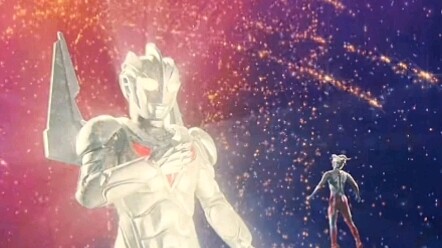 Ultraman Noa and Dark Zagi in different periods