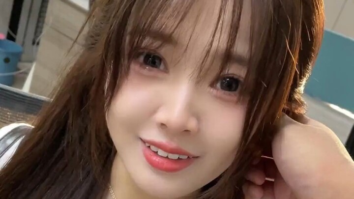 Constantly “snatching” dogs back and forth is boring—why don’t I just come work for you? Being your 