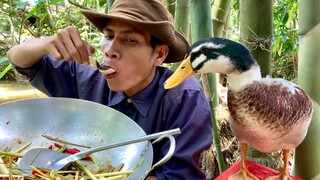 Nghêu Xào Sả Ớt Siêu Cay Vít Vít Vừa Ăn Vừa Gõ Cộc Cộc