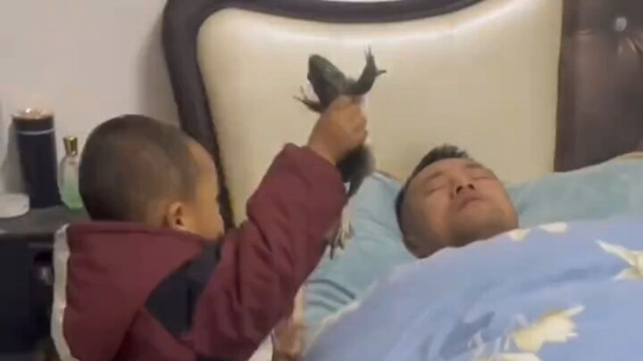 Those little hellions driving parents crazy—when the kid’s suddenly too quiet, you can bet they’re u