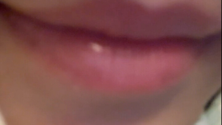 Mom likes little hooks.
