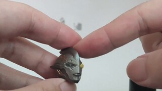 Super simple tutorial for modifying SHF Dark Triga! Just need to apply glue, basically no need to re