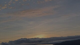 Wow look at the sunrise is beautiful and wonderful 😊