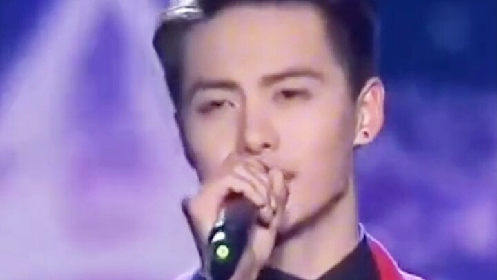 I finally understand what Wang Jia'er is resonating with—damn it, his gentle demeanor really hits ho