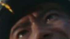Unable to transform or giving up on transforming? Did Leo's Ultraman glasses really get burned by hi