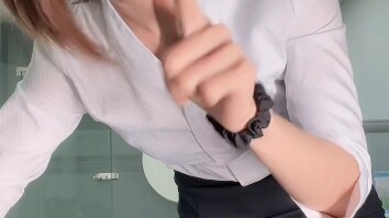 BYD clip reflects meat slices