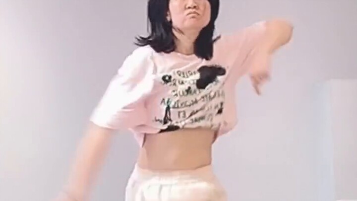 [40-year-old Stay's dance challenge] You have to fulfill the flag you set for yourself! Follow my ba