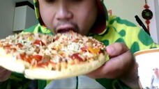 ASMR EATING SOUNDS - BARBEQUE CHICKEN PIZZA AND TROPICAL COCONUT SMOOTHIE