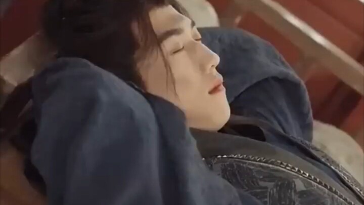 ข้ามมิติกลายเป็นองค์ชายไร้ประโยชน์ แต่ดันตื่นรู้ระบบเช็คอิน ขึ้นเป็นคนไร้เทียมทานภายใน 1 เดือน