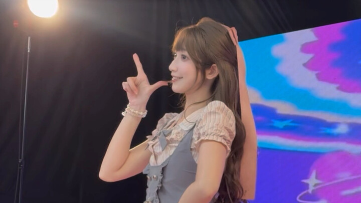 Who could resist such a sweet, well-behaved girl? "Mr. Chu – Original Phone Camera 4K Version"