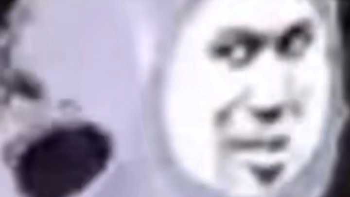 بينغ دون دون... آه، عفواً، مجمّع ميمز تيه هانهان!