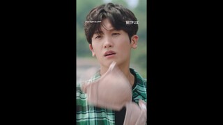 #ParkHyungsik gets slapped in the face by a flying bra #DoctorSlump #ParkShinhye #Netflix