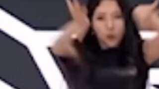 معلم رقص يحلل أفكار الرقص - Hands Up