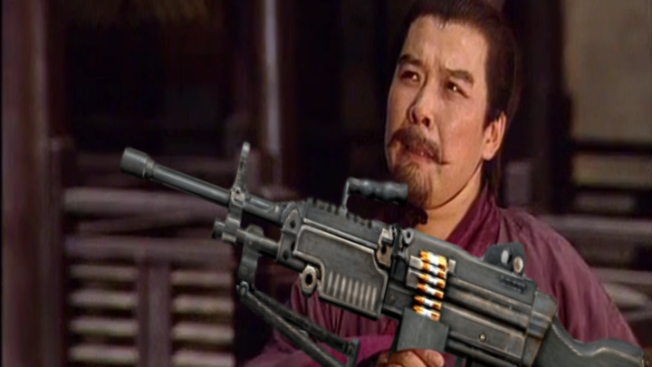 Why did Liu Bei pick up a machine gun [Cooking Wine to Discuss the Hero Dragon Ball]