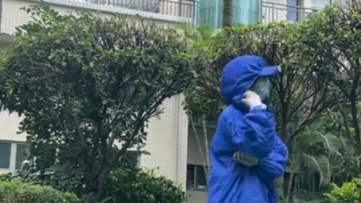 穿得很blue的blue check（学划人滑步就是我的鞋底受难日