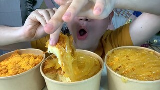 Ăn Bánh Bông Lan Trứng Muối Mix Khô Gà Phủ Sốt Dầu Trứng Béo Ngậy