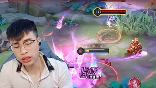 Game cuối mùa và 1 chiếc điêu thuyền thích núp bụi