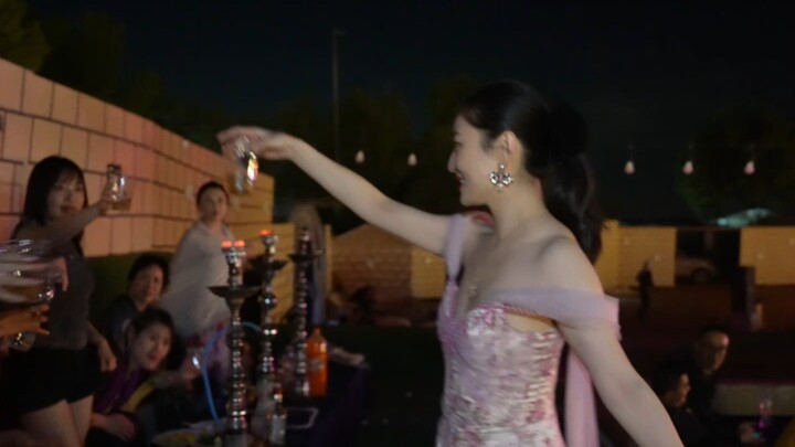 【Ququ】تعالَ ارقص مع Ququ!