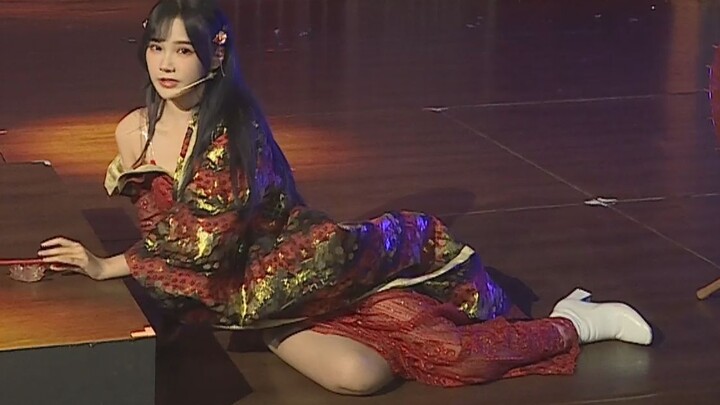 【苏杉杉】是心情关系吗？今天的「画」怎么有些性感