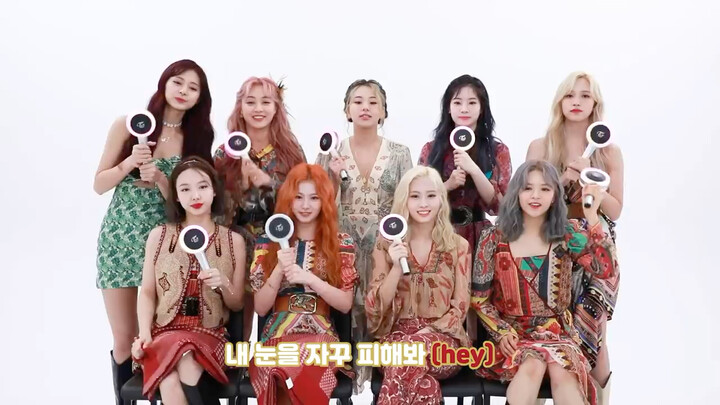 ทไวซ์ "MORE & MORE" ฉบับเชียร์