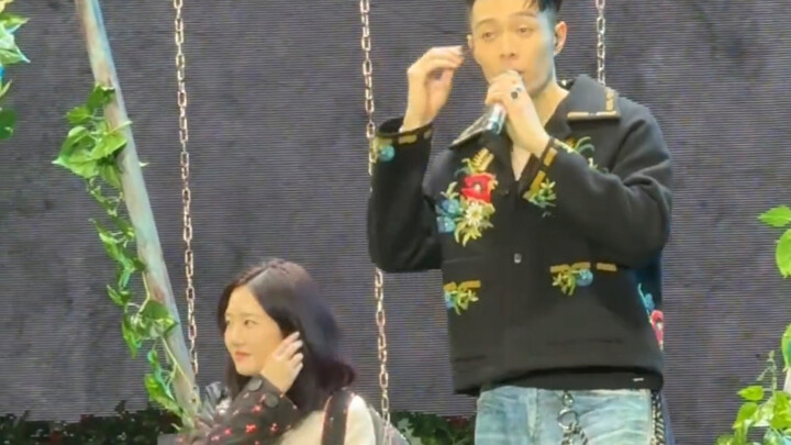 Maliciously stealing the spotlight gets publicly “executed”! Zhou Baihao’s move totally nailed it an