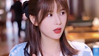 “Apakah kamu akan tetap menjadi istriku ketika kamu kembali?”