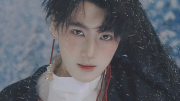 ดูสิ นี่ใช่แฟนหนุ่มที่คุณไม่เคยพบหน้า แต่ตามหาคุณมาทั้งชีวิตกลางหิมะหรือเปล่า?