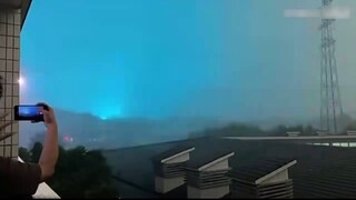 Kumpulan video tornado di Guangzhou pada sore hari tanggal 27 April
