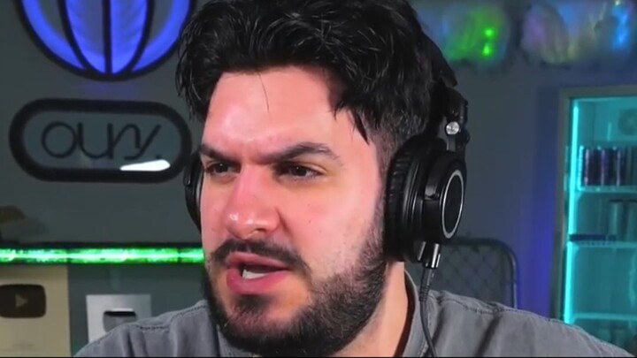 Majed reacts Abusadamente