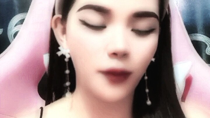 Follow me on tiktok Bebe Jane👑