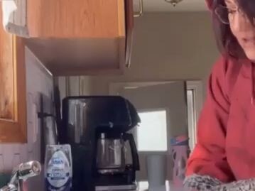 There probably isn’t a more brutal cat-bathing scene than this.