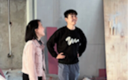 Congratulations, I finally have a home! 450,000 for the 19th floor, 320,000 for the 18th—no hesitati