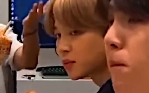 [BTS] Jimin’s silence is deafening
