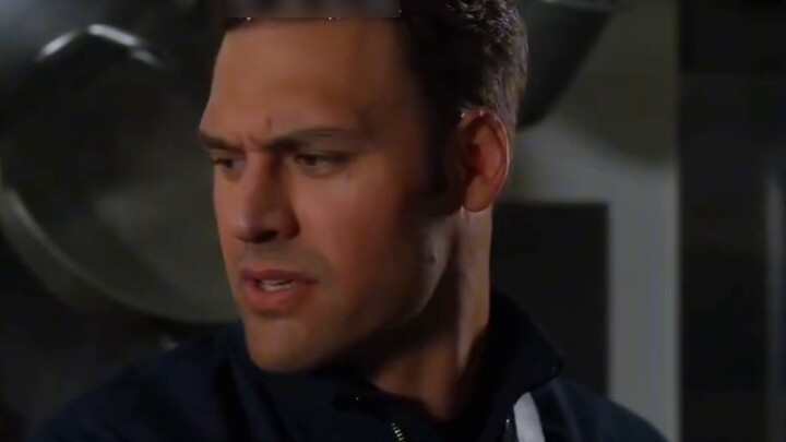 Movie: The chef was about to leave work when he heard cries for help coming from under the sink.