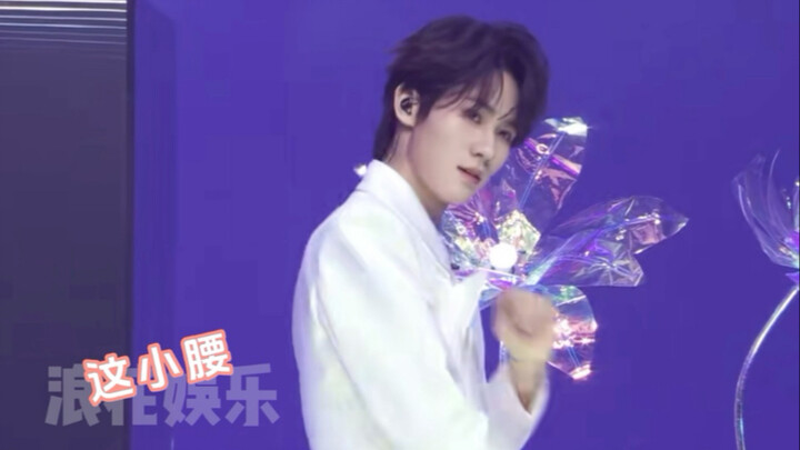 张哥也是哇扣哇扣上了