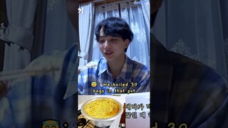 when seventeen were trainees, they used to boil 25-30 packs of ramen in those big pots 😲 #seventeen